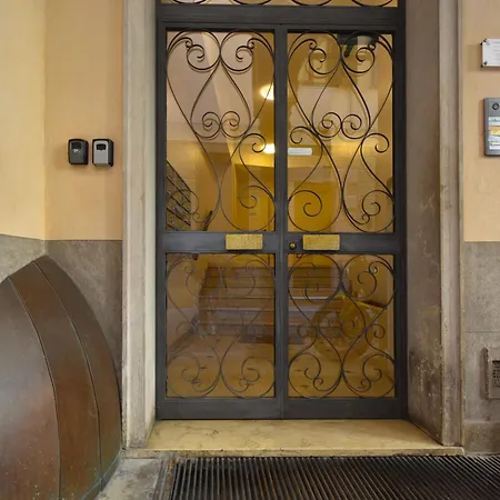 Welc-om Solferino Apartment